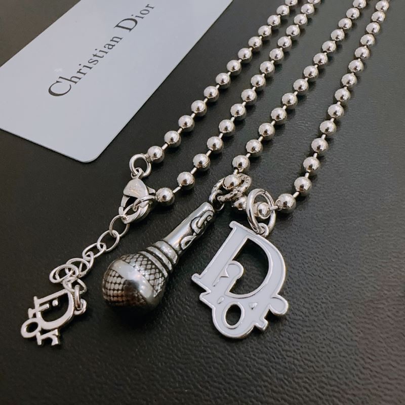 chr1st1an D10r necklaces